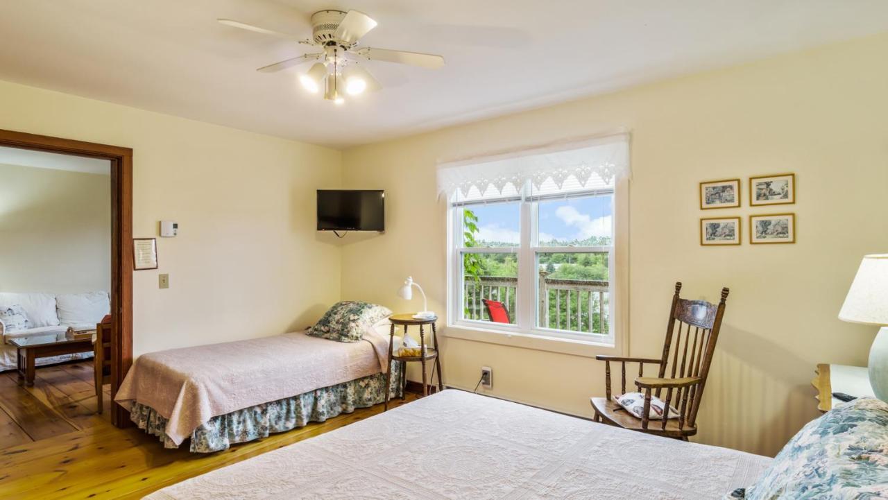 Bayview Pines Country Inn B&B Mahone Bay Kültér fotó