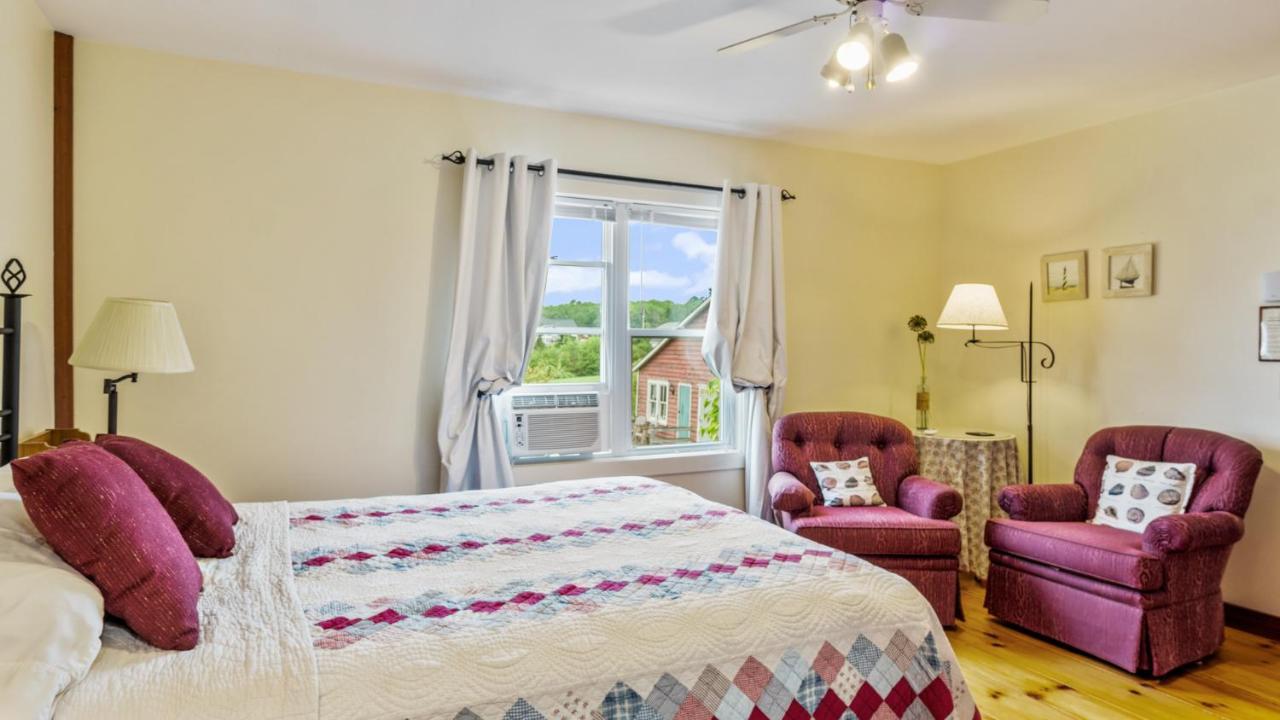 Bayview Pines Country Inn B&B Mahone Bay Kültér fotó
