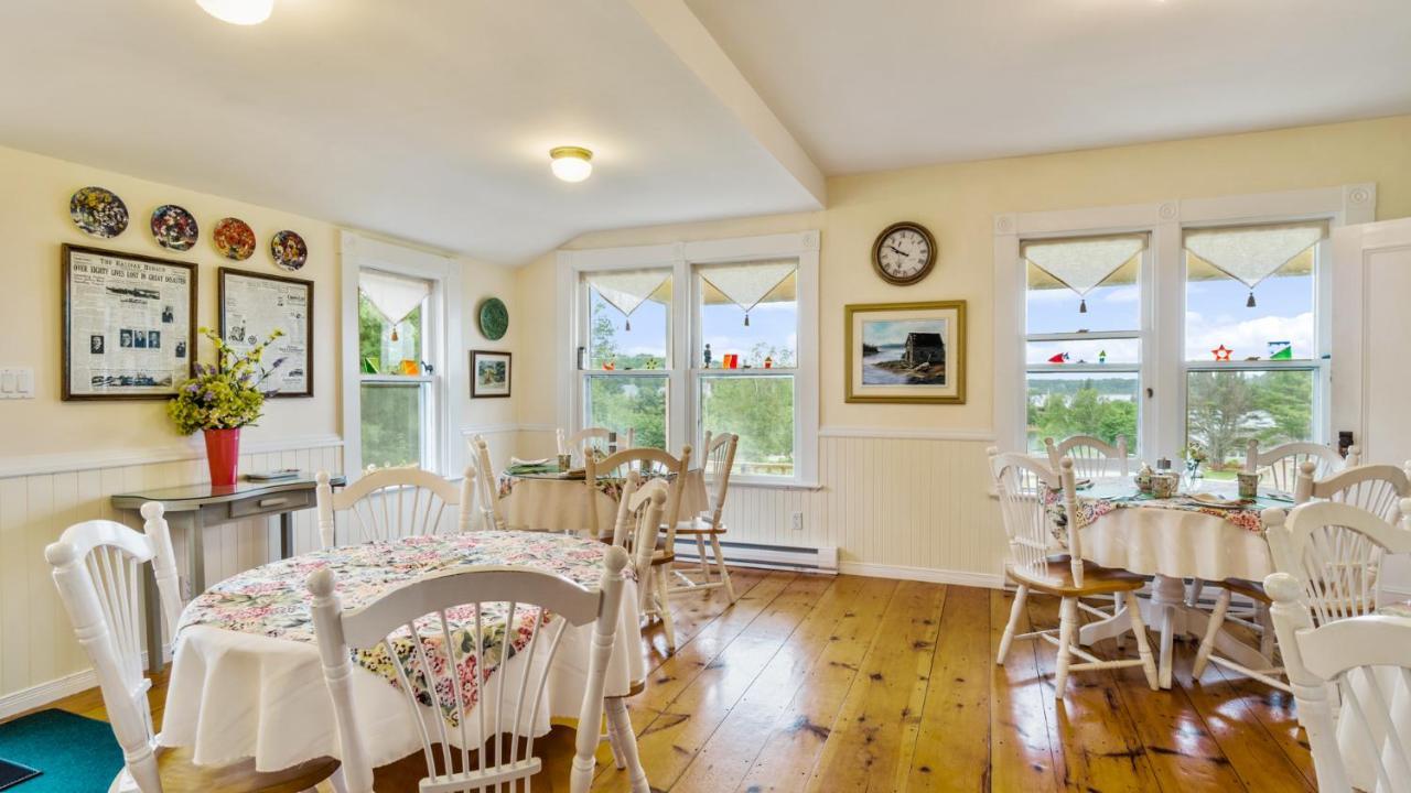 Bayview Pines Country Inn B&B Mahone Bay Kültér fotó