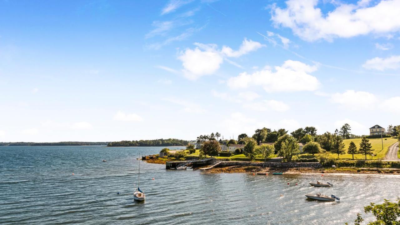 Bayview Pines Country Inn B&B Mahone Bay Kültér fotó