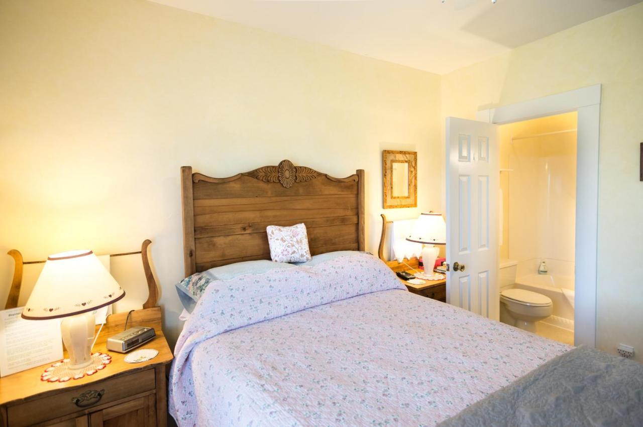 Bayview Pines Country Inn B&B Mahone Bay Kültér fotó